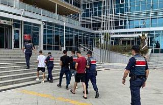 Mersin’de 3 hırsızlık şüphelisi yakalandı