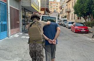 Mersin’de DEAŞ’a şafak operasyonu: 5 gözaltı