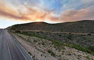 Mersin’de orman yangınına müdahale devam ediliyor