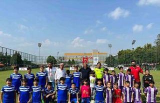 Mersin’de U-11/U-12 Minikler Şenlik Ligi başladı