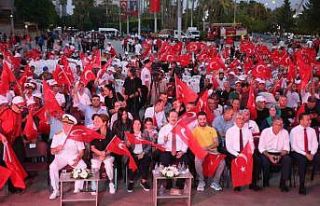 Mersinliler, 15 Temmuz’un yıl dönümünde meydanlara...