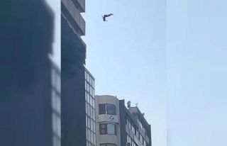 Metrelerce yükseklikten atladı, şans eseri brandanın...