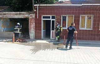 Metruk binada yangın