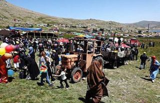Meydanlara sığmayan Dede Korkut coşkusu yayla şenliğiyle...