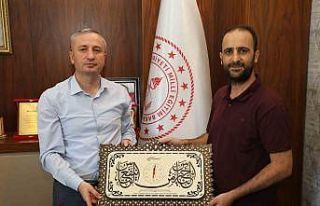 Milli Eğitim Müdürü Kökrek’e teşekkür ziyareti