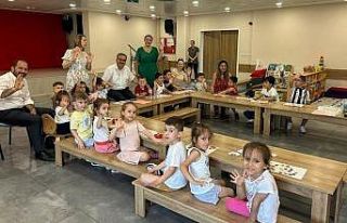 Minik öğrenciler eğlenerek öğreniyorlar