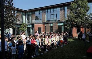 Miniklerden 15 Temmuz Demokrasi ve Milli Birlik Günü...