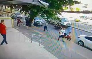 Motosikletin çarptığı kadın yaralandı