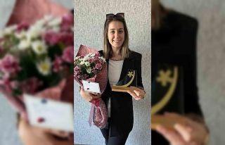 NEÜ’de ödül sevinci