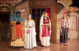 Nevşehir’de “Kumpanyada Curcuna” adlı tiyatro...