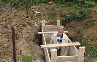 Ölmeden önce mezarını kazan Süleyman amca, hayatını...