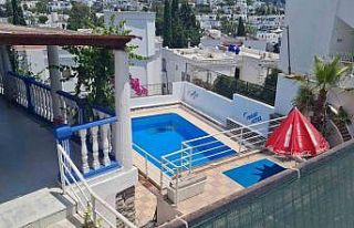 Otelin havuzunda ceset bulundu