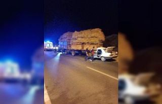 Otomobil römorkun altına girdi: 1 ölü