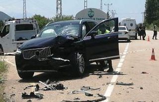 Otomobili ile pat pat çarpıştı: 1 ölü, 3 yaralı