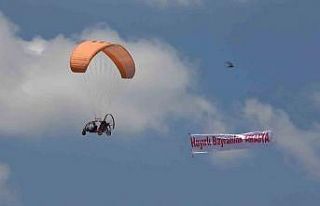 Paraşütçüden Amasyalılara gökyüzünden bayram...