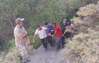 Piknikte ayağı kırılan kadını AFAD ve UMKE 2...