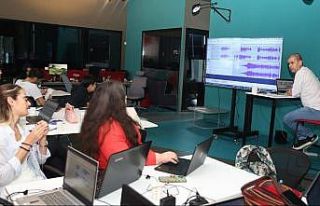 Podcast atölyesi ilk mezunlarını verdi