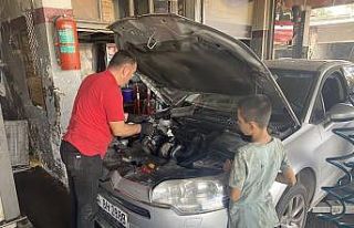 Rekor sıcaklıklarda araba bakımlarına dikkat