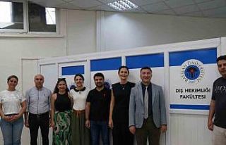 Rektör Demir, Diş Hekimliği Fakültesi akademisyenleri...