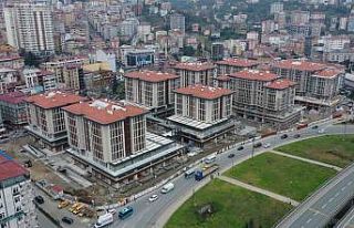 Rize’de kentsel dönüşüm çalışmalarında inşaatında...