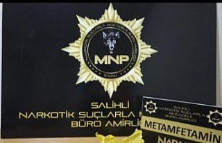 Salihli’de şüpheli araçtan metamfetamin çıktı