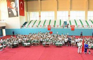Salihli’de yaz spor kursu 2 bin öğrenci ile başladı