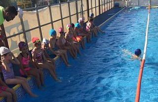 Salihli’de yüzme bilmeyen kalmayacak