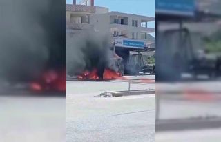 Samandağ’da korkutan araç yangını