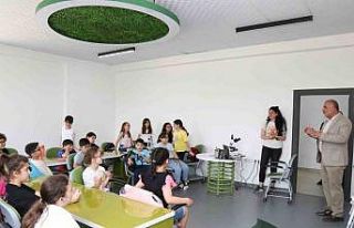 Sandıkçı: “Geleceğin bilim insanlarını yetiştiriyoruz"