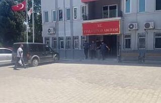 Şanlıurfa’da çeşitli suçlardan aranan 2 zanlı...