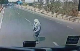 Şanlıurfa’da otobüsün çarptığı yaya hayatını...