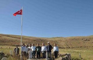 Şehit Bulut kabri başında anıldı