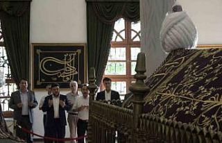 Şehit padişah Bursa’daki kabri başında anıldı