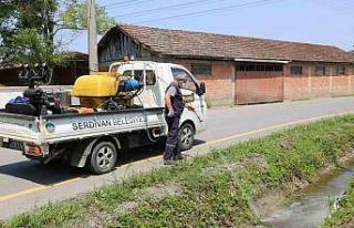 Serdivan Belediyesi ilaçlama çalışmalarını yoğunlaştırdı