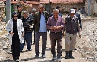 Seyitgazi Kaymakamı Yeşim Altın sel afeti yaşanan...