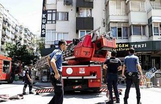 Sıcak hava dinlemediler, yangın söndürme çalışmalarını...