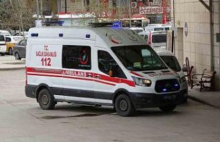 Siirt’te balkondan düşen çocuk yaralandı