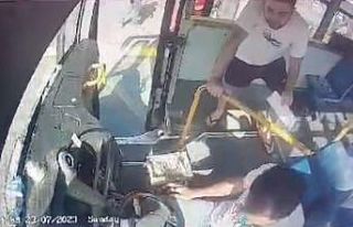 Sınava geç kalan öğrenciyi otobüs şoförü yetiştirdi