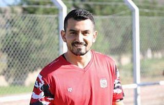 Sivasspor’da Emrah Başsan ilk idmanına çıktı