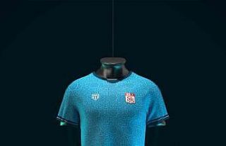 Sivasspor’un yeni formasını taraftarlar seçti