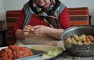 Sivrihisar’ın üçgen şeklindeki özel kelem dolması
