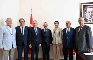 Söke Ticaret Borsası, çalışmalarını Bakan Kacır’a...