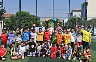 Süleymanpaşa Belediyesi Yaz Okulu binlerce öğrenciye...