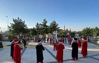 Tarihi mahalle Harput’ta mehter etkinliği