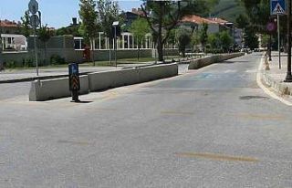 Termometre 41’İ gösterdi, sokaklar boşaldı