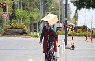 Termometreler 45 dereceyi gördü, sahil ıssızlaştı,...