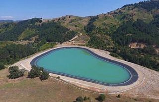 Toprak suyla buluşuyor, çiftçinin yüzü gülüyor