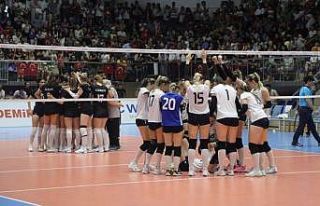 Türkiye İşitme Engelliler Voleybol Kadın Milli...