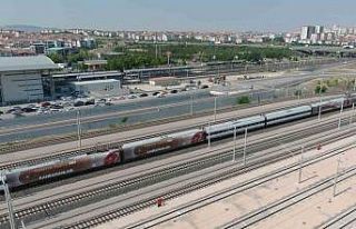 Türkiye Yüzyılı temalı 15 Temmuz treni Ankara’dan...