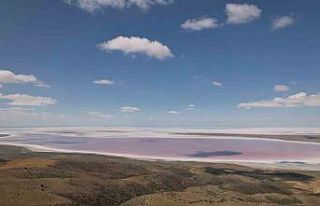Tuz Gölü pembe renge büründü